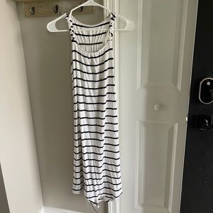 Liz Lange Maternity Dress